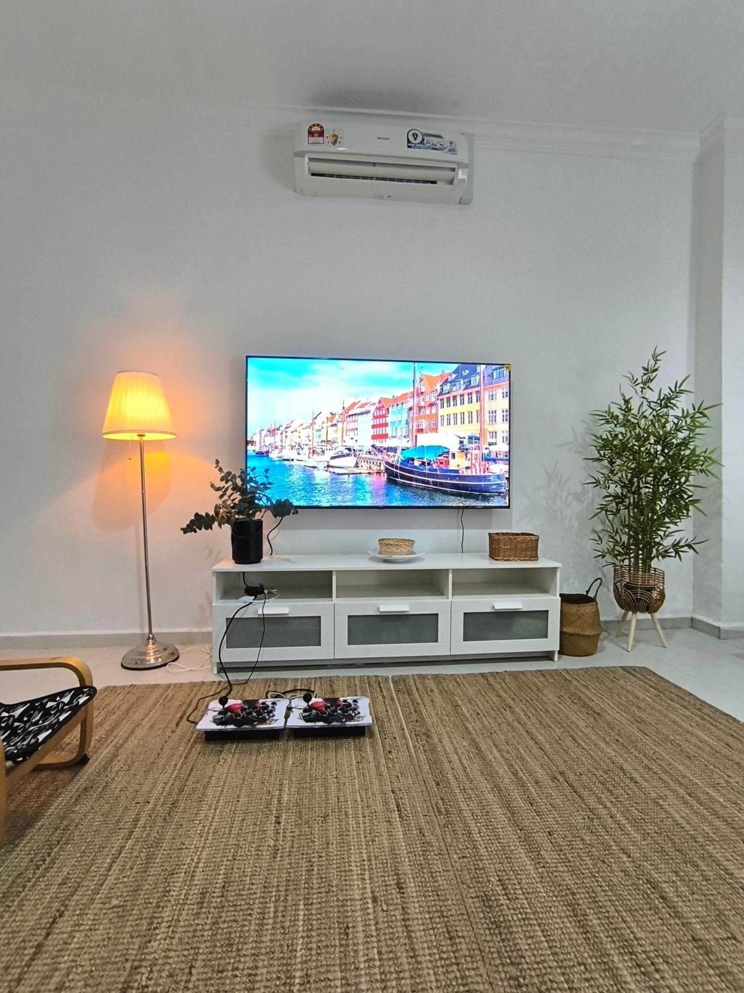 Cozy And Spacious 2 Bedroom, Family Indoor Icity Shah Alam-my *